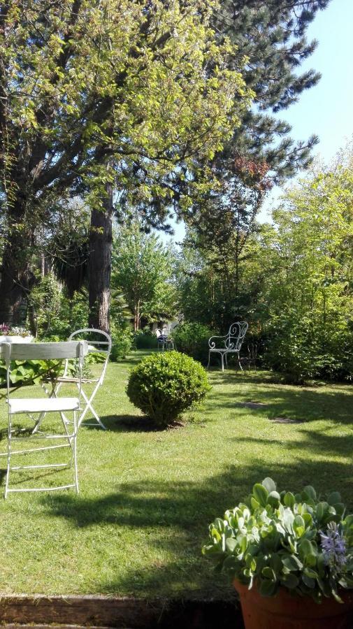 Reviers La Malposte B&B 외부 사진